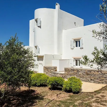 Filizi - Filizi Naoussa Paros Santa Maria (Paros)